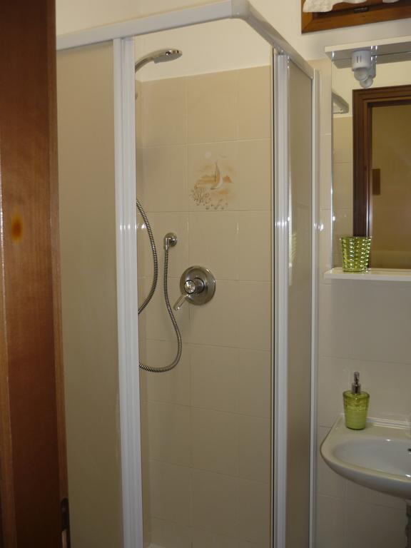 Serbelloni Holiday Apartment 20 Bellagio Pokoj fotografie